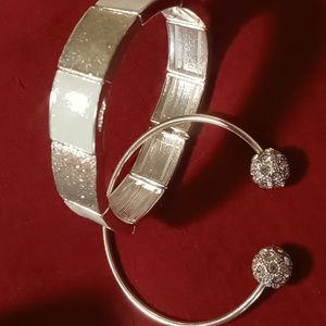 Expandable enamel bracelet & crystals cuff bracelet silver and white enamel